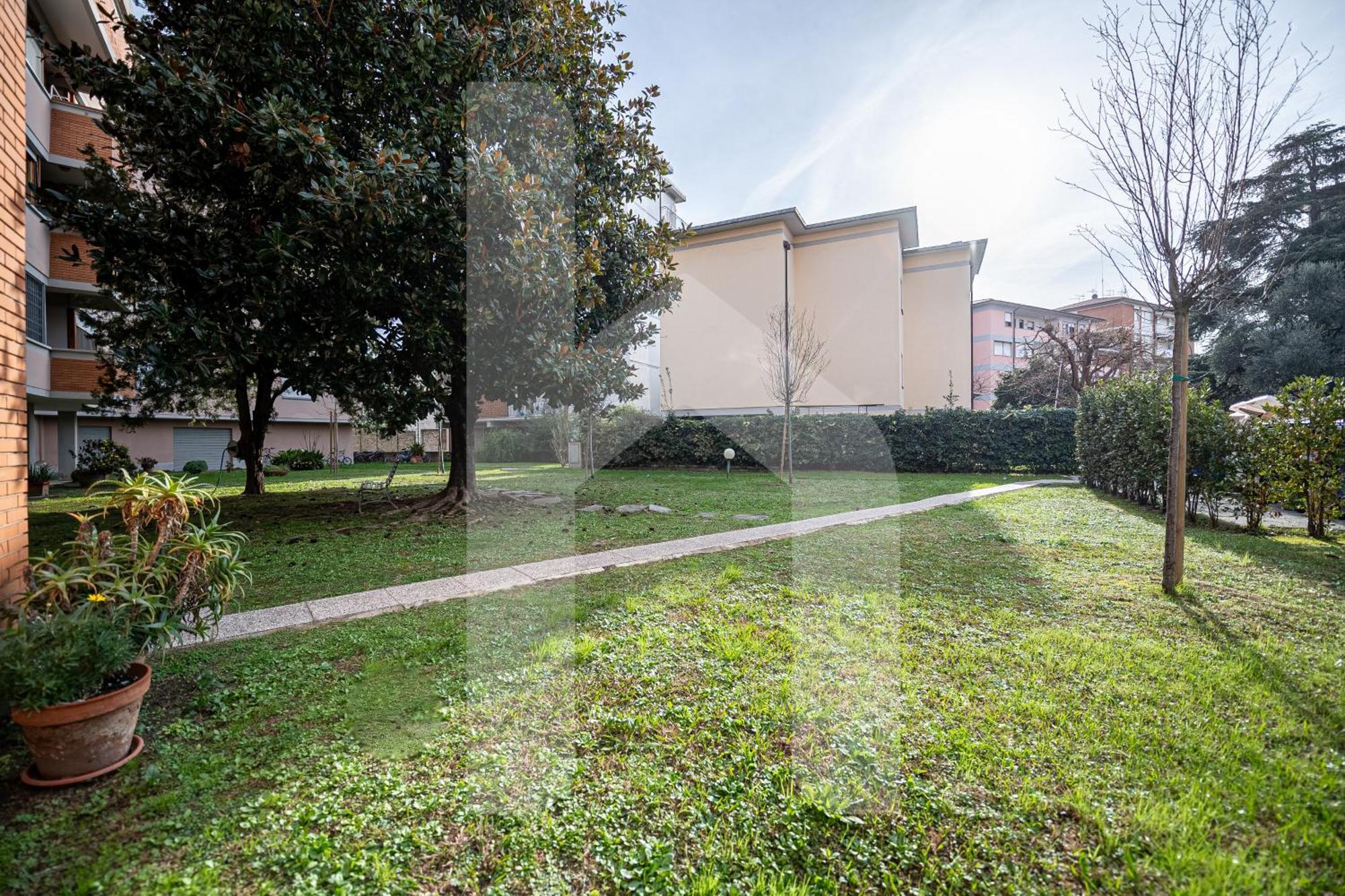Homiday - Pisa - Elegant Apartment- 3 Camere 2 Bagni Экстерьер фото